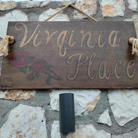 Virginia Place Atheras ภายนอก รูปภาพ