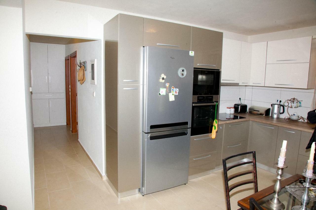 Virginia Place Atheras ภายนอก รูปภาพ
