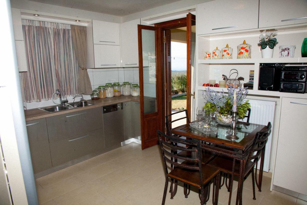 Virginia Place Atheras ภายนอก รูปภาพ